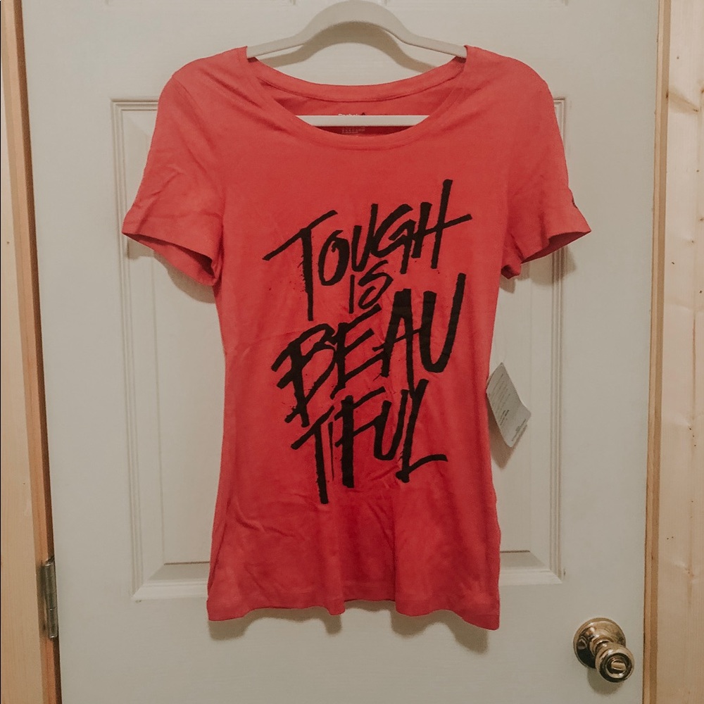 NWT Reebok tee